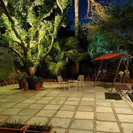 דהראדון Saffronstays Doon Garden Villa - Near Doon School And Mall Road מראה חיצוני תמונה