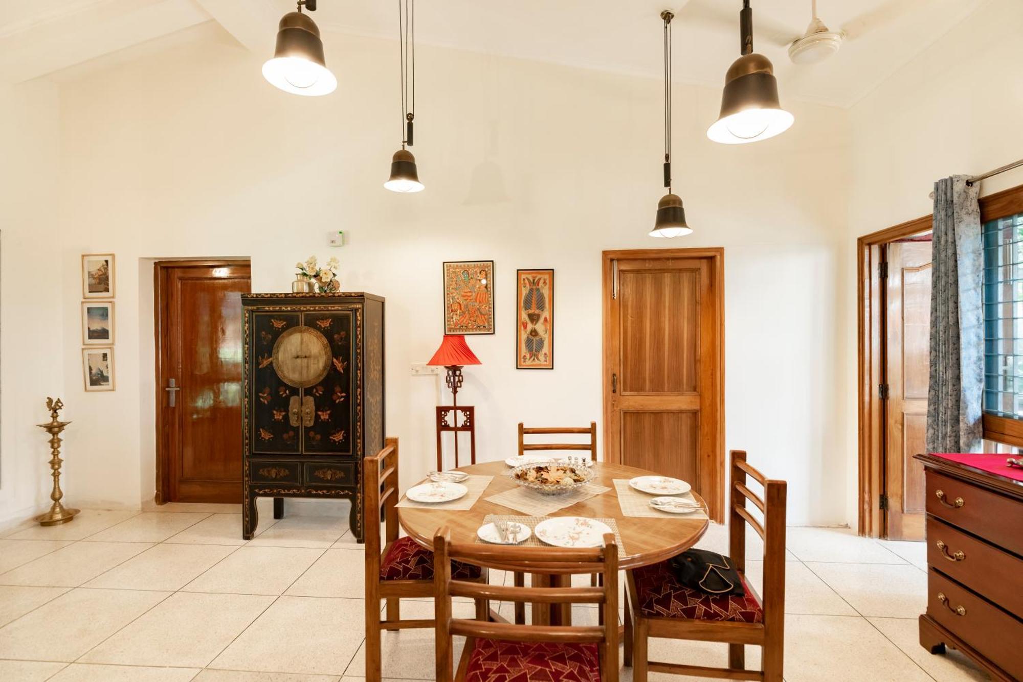דהראדון Saffronstays Doon Garden Villa - Near Doon School And Mall Road מראה חיצוני תמונה