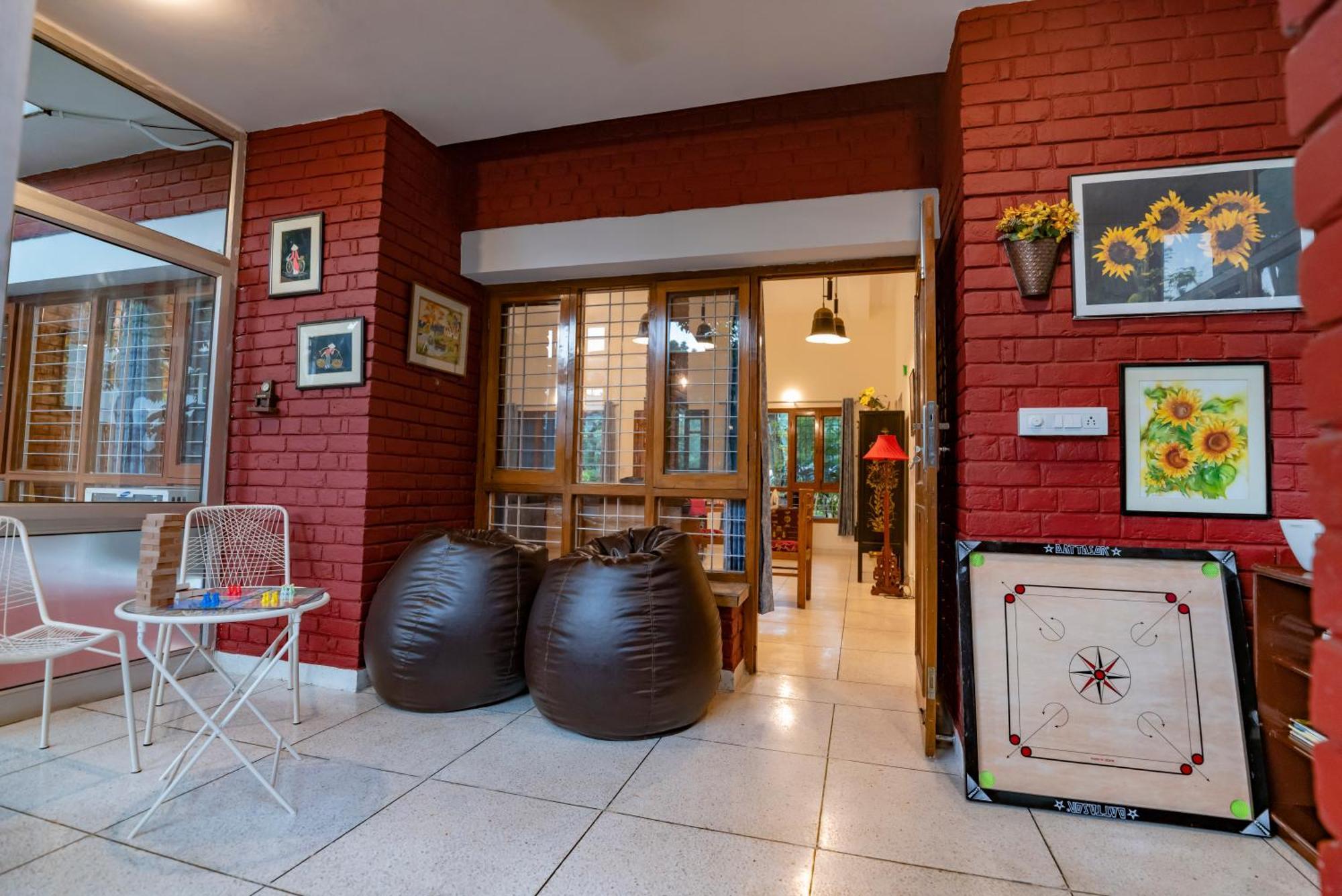 דהראדון Saffronstays Doon Garden Villa - Near Doon School And Mall Road מראה חיצוני תמונה
